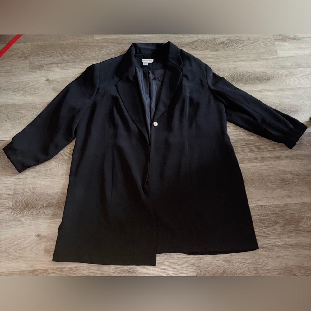Newport News Black Coat - Picture 2 of 4